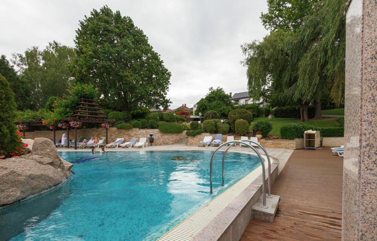 Spa Residence Carbona Great Time Apartman Hévíz Екстериор снимка